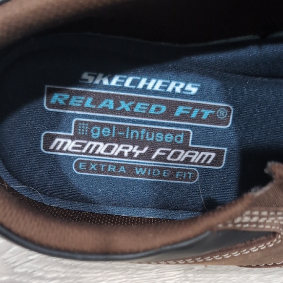 Skechers Men's Segment The Search Slip-On Loafers Dark Brown Size 12 Extra Wide - Picture 2 of 6